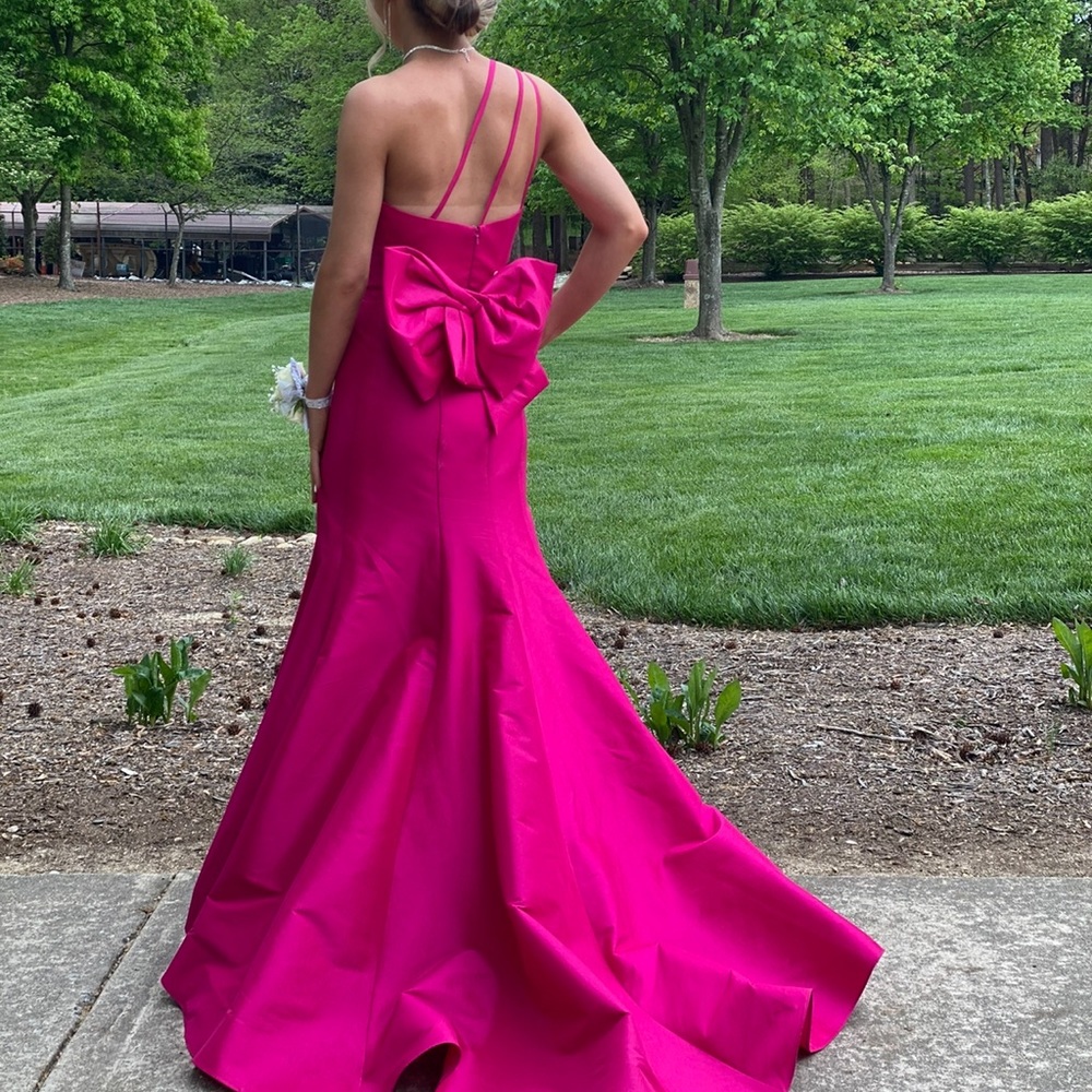 Fuchsia Pink Prom Dress Gem